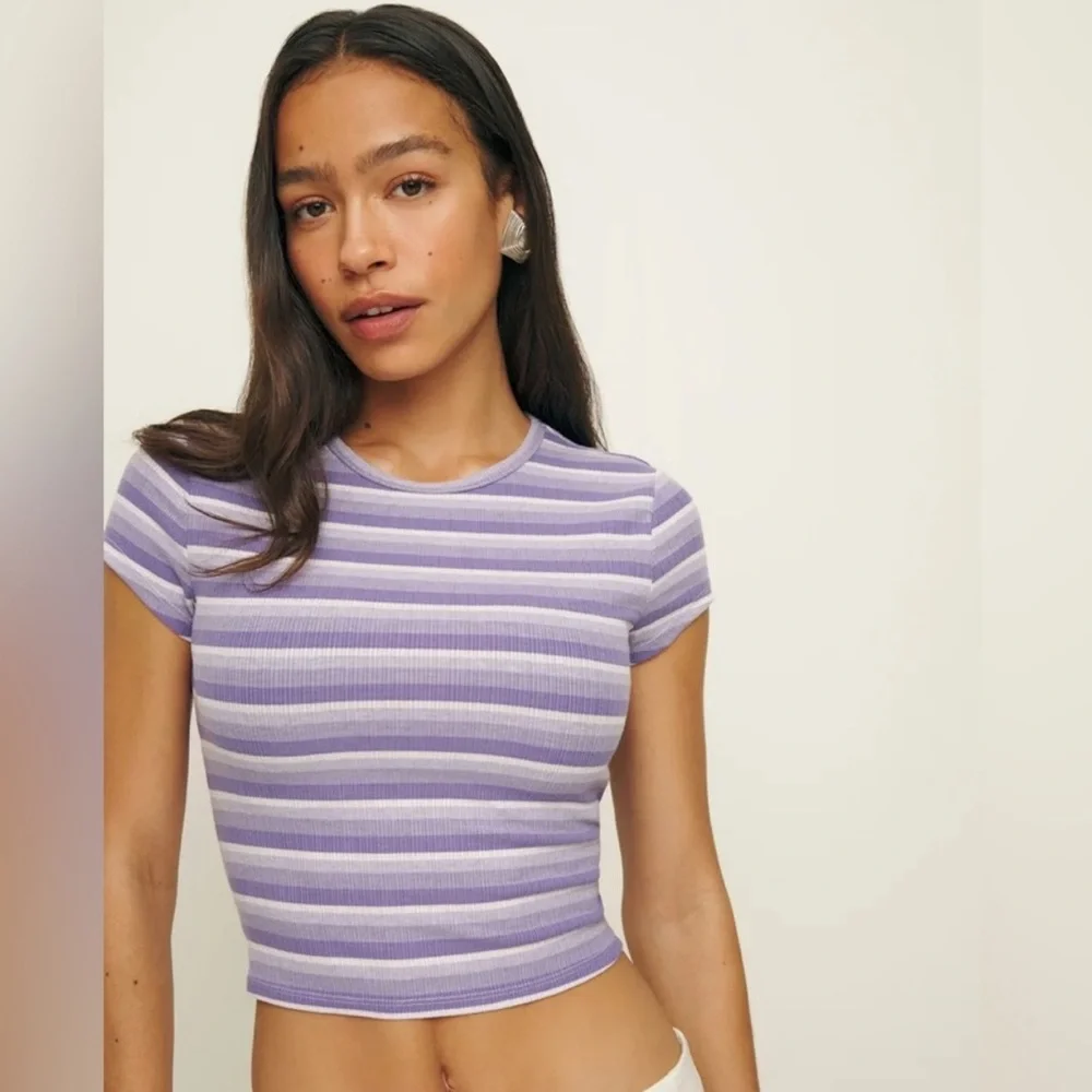 Reformation Muse Tee - Picture 1 of 4
